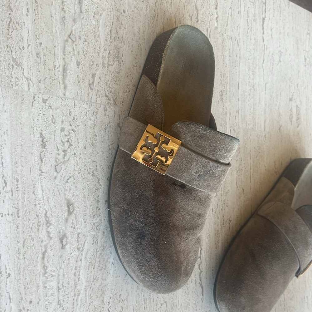 Tory Burch Mellow Mules 8 - Picture 2 of 7